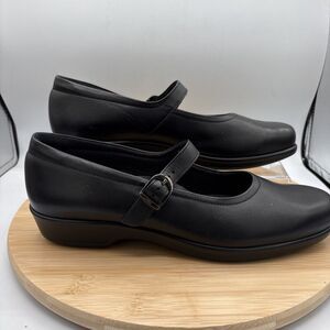 SAS Maria Women's Mary Jane Shoes Black Leather 10.5 S Slim Extra Narrow USA